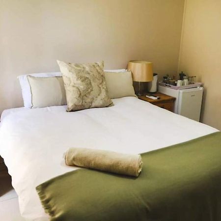 Serendipity Boutique Guest House Welkom Exterior photo