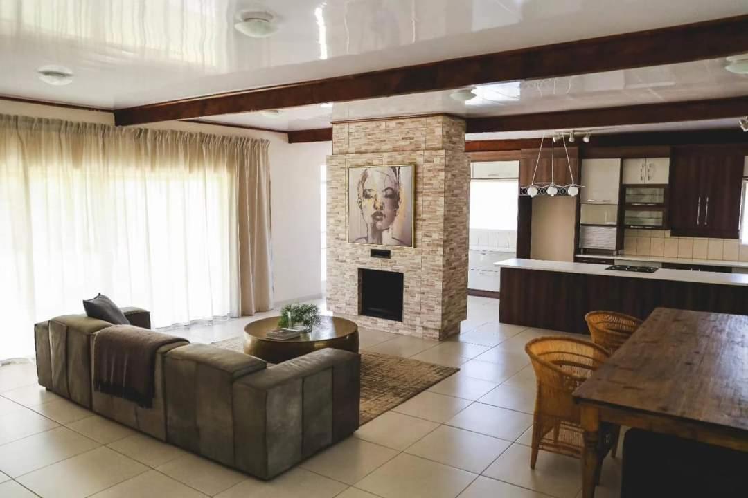 Serendipity Boutique Guest House Welkom Exterior photo